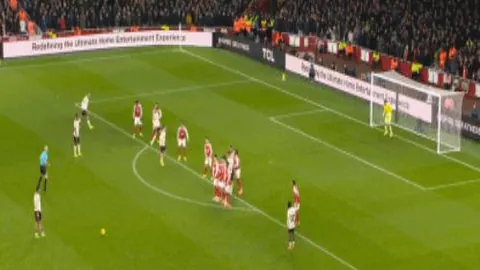 “辽深对决：3月19日CBA常规赛精彩集锦”